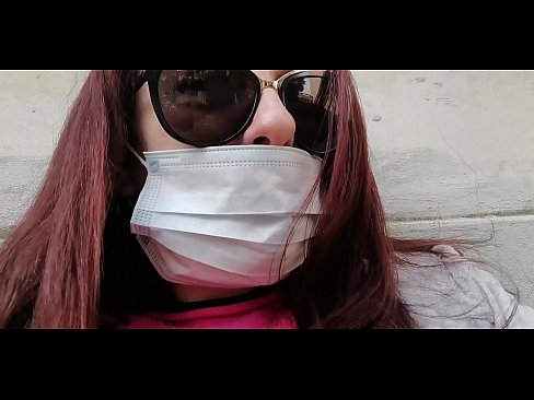 ❤️ Nicoletta atriebjas savam kaimiņam un čurā viņa garāžā (Īpaša Covid19 Itālijas karantīna) ❤️❌ Kvalitatīvs sekss pie mums ﹏